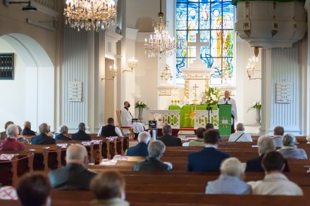 Nabożeństwo wspomnieniowe w kościele ewangelicko-augsburskim ap. Piotra i Pawła w Wiśle.